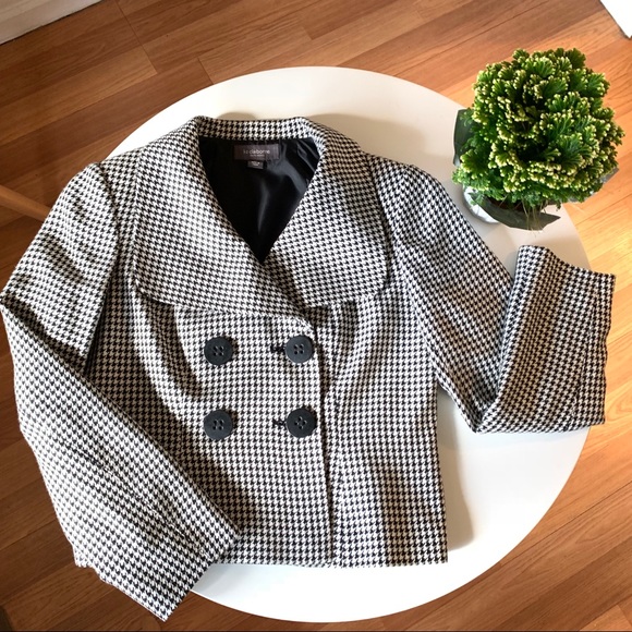 Liz Claiborne’s blazer!! - Picture 2 of 6